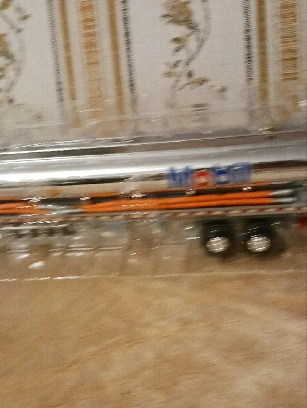 Mobil 1997 Limited Edition Toy Tanker Truck - White